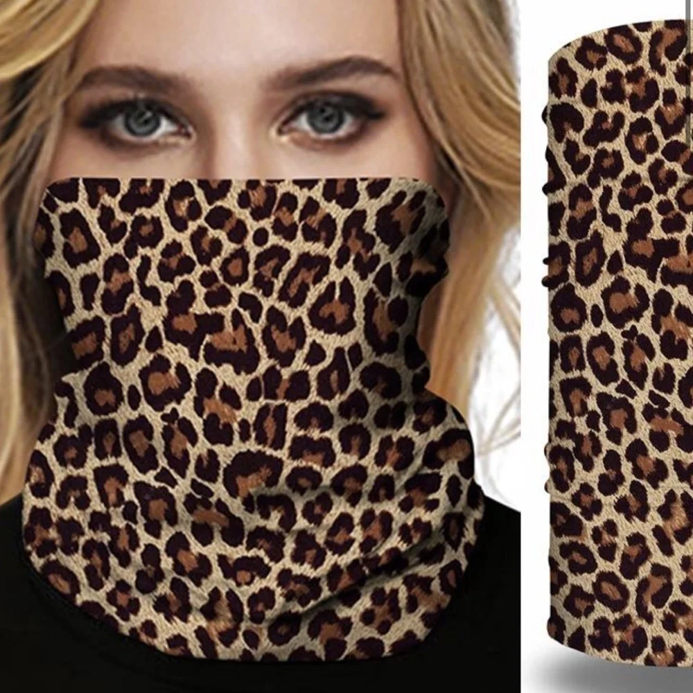 Women's  Face Mask Gaiter Filter NWT